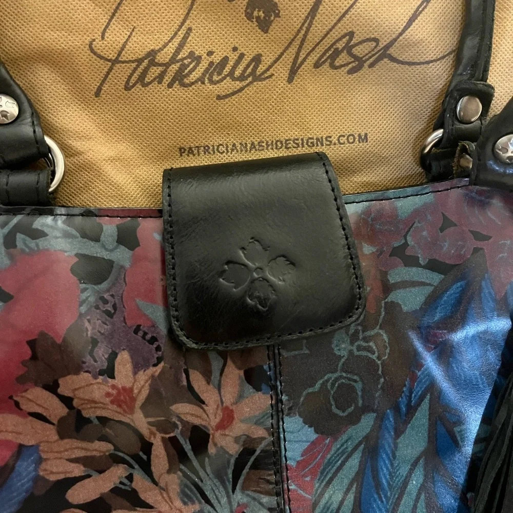 Patricia Nash Multicolor Floral Shoulder Bag NWOT has bag - Picture 12 of 14